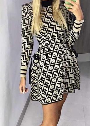 Красивое платье