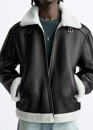 Куртка zara з штучної шкіри