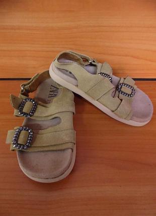 Босоножки zara**