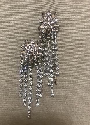 Красивые серьги в кристаллах