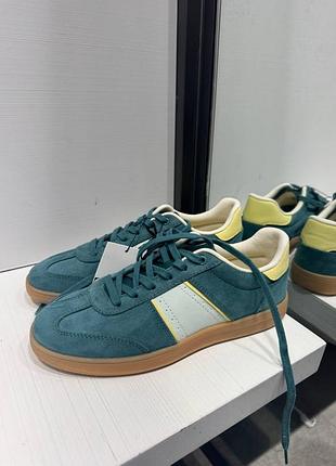 Кеди zara