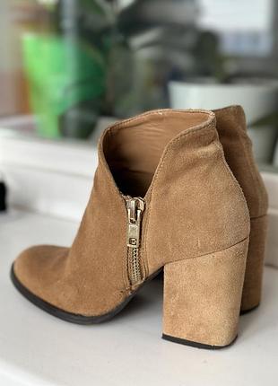 Сапоги ковбойки от zara