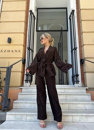 Костюм брючний