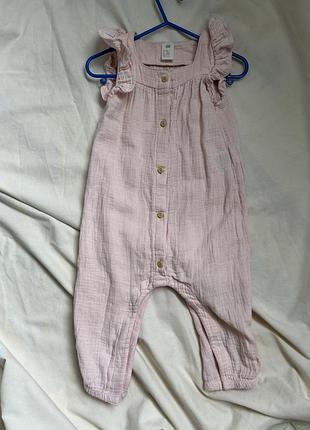 Летний комбинезон h&m розовый муслин на 9-12 месяцев