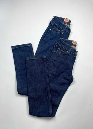 Джинси levi’s