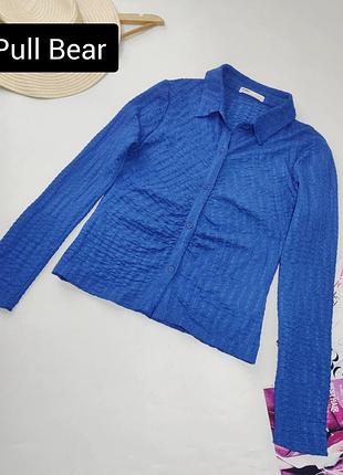 Сорочка жіноча синя зі сборками з довгими рукавами від бренду pull bear l