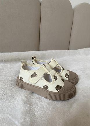 Капці дитячі