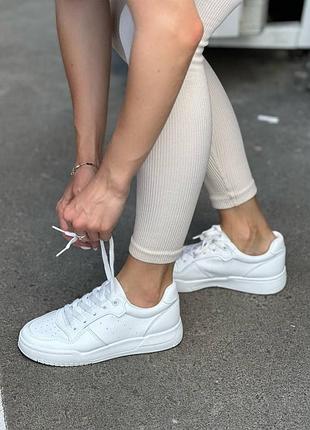 🖍жіночі кросівки.