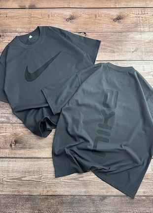 Мужская черная футболка спортивная с принтом на спине nike