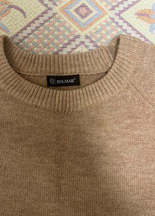 Бежевый свитер от бренда solmar 4