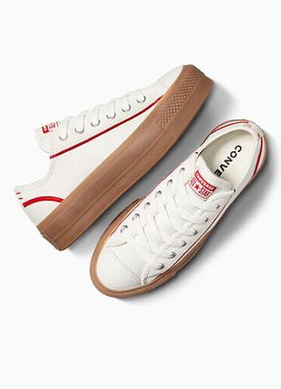 Стильные трендовые кожаные низкие кеды на платформе converse конверс chuck taylor all star lift platform gum midsole 37,5