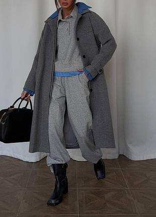 Пальто жіноче