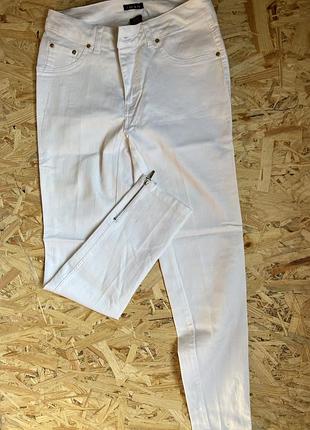 Джинсы скины