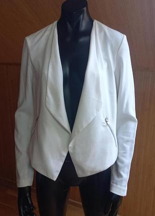 Жакет жіночий