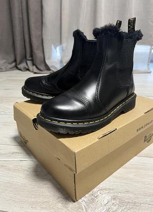 Челси на меху dr. martens