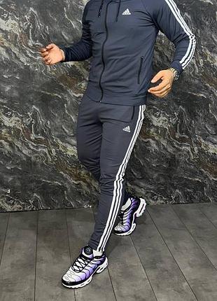 Мужской костюм