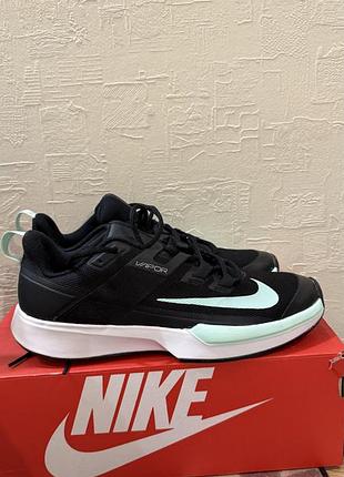 Кроссовки nike