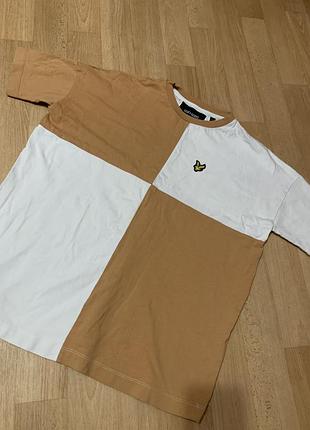 Футболка жіноча