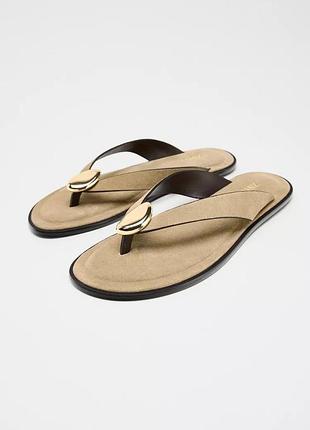 Шльопанці жіночі бежеві замшеві zara new