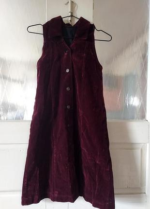 Вельветова жилетка