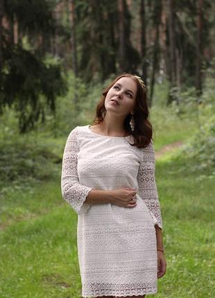 Є акція ажурное белое платье из кружева yessica