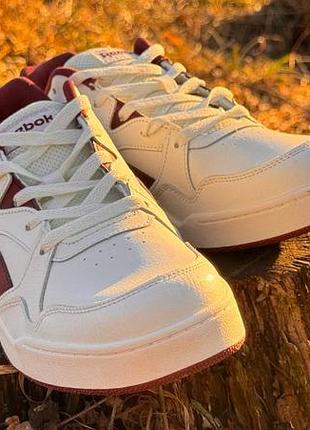 Кросівки білі reebok