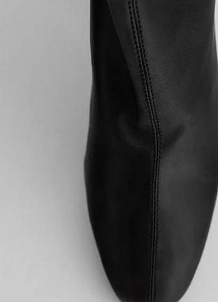 Кожаные мягкие черные идеальные ботльоны носка zara4 фото