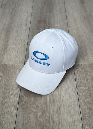 Кепка oakley