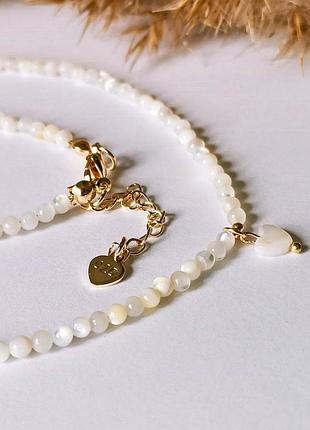 Чокер натуральный камень перламутр "сердце" d-3мм l-40-45см фурнитура гипоаллерген цвет золото
