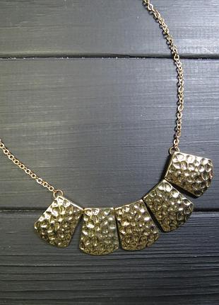 Колье цвет золото