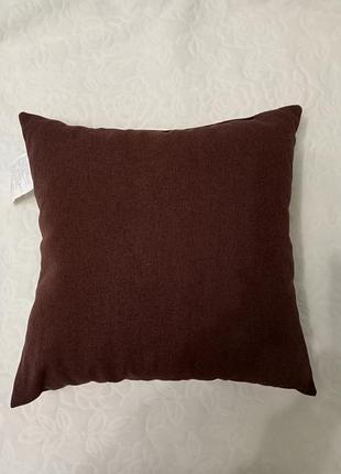 Декоративная подушка, темно коричневого цвета