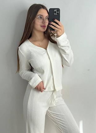 Трехтититиожный костюм бамбук косычка кофта + штаны палаццо молочный белый для дома и прогулок пижама