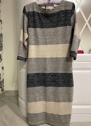 Платье трикотажное