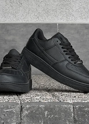 Комфортные мужские черные кожаные кроссовки весенне-осенни,человечи кеды экокожа недорого весна-осень