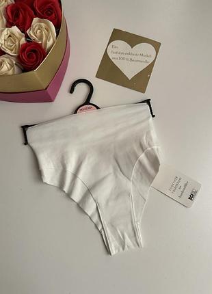 Нові безшовні бавовняні трусики з магазинними етикетками 💙💛