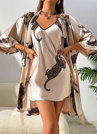 Стильний піжамний комплект жіночий