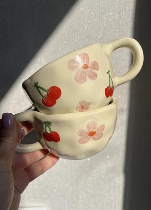 Трендова чашка, чашка з квітами