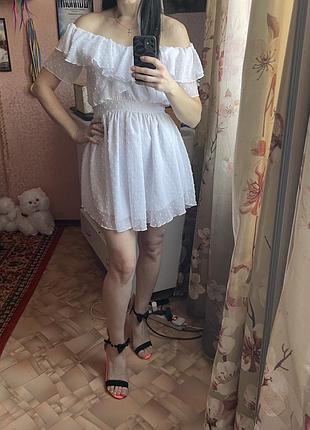 Біла сукня на літо, розмір 44 м