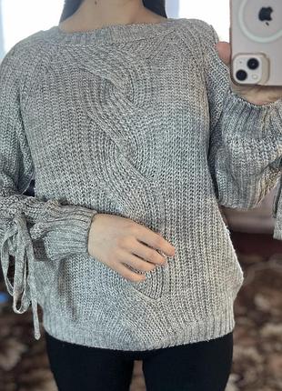 Вʼязаний светр