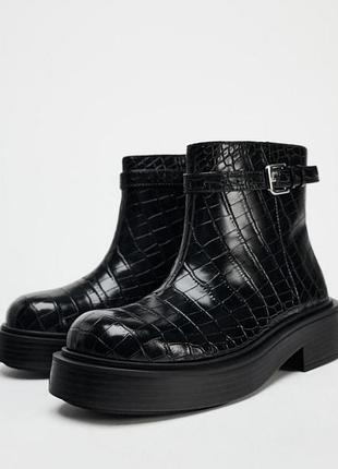 Черевики zara