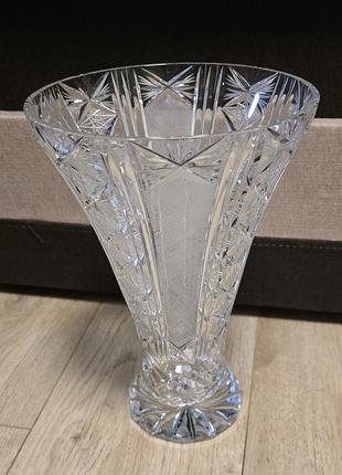 Винтажная кристальная ваза bohemia производство чехословарианцы 1980-х годов