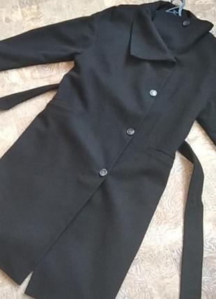 Пальто с преспущенным рукавом