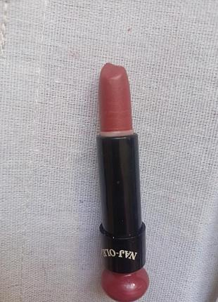 Помада naj oleari rossetto comfort lipstick 12  тон тестер бежево рижая
