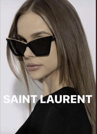Сонцезахисні окуляри saint laurent cat eye