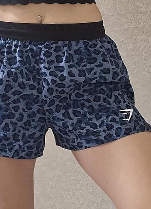 Спортивные шорты gymshark