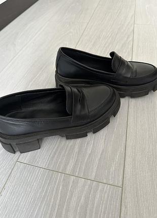 Туфлі