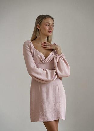 Платье мини с рукавом