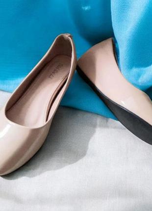 Женские лаковые балетки туфли
 р. 38,5-39