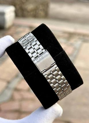 Годинник casio mtp-vc01 silver/blue | витончена класика з сучасним акцентом7 фото