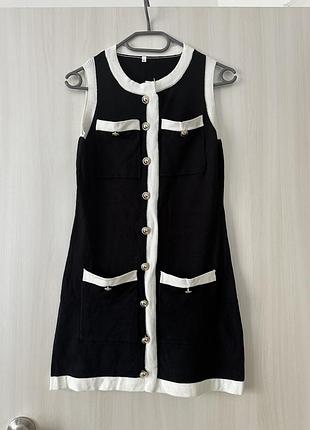 Платье черно-белое